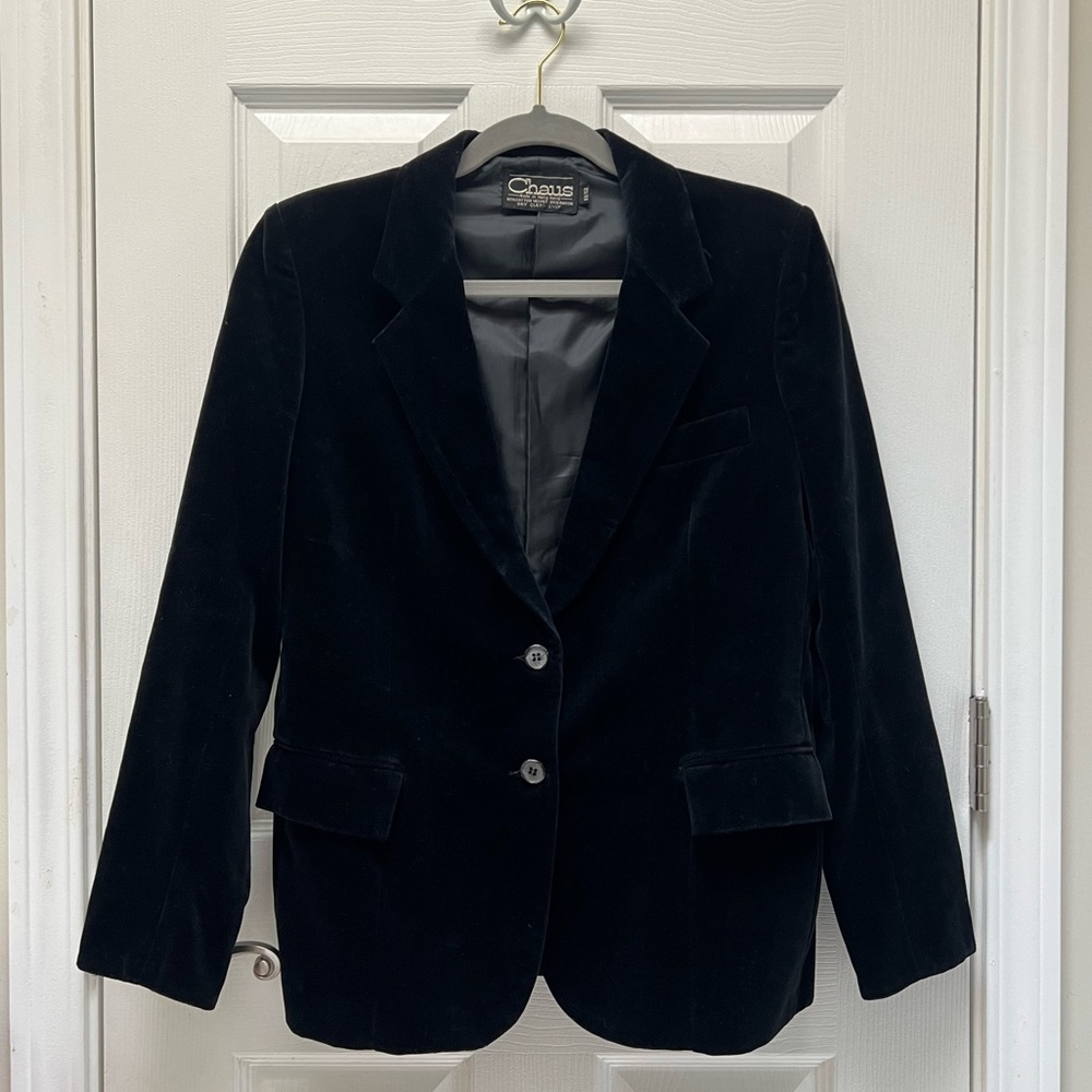 Vintage 70’s Black Velvet Blazer Lined With Pockets Size Medium